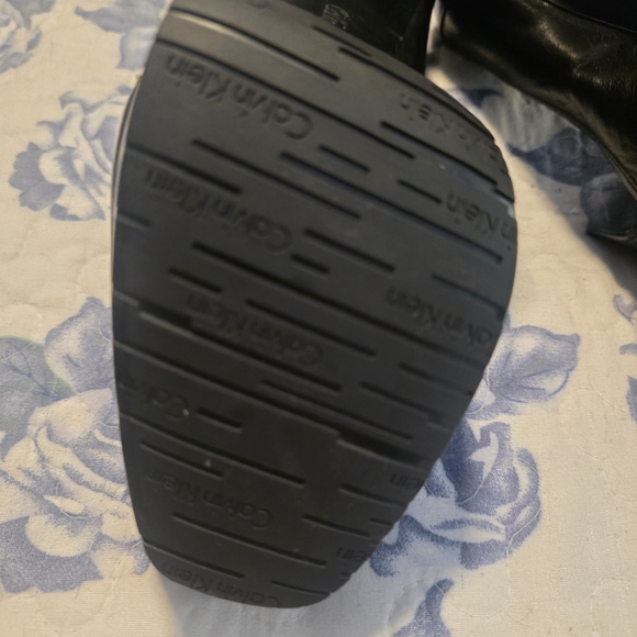 Calvin Klein Black Leather Platform Heel Pumps - Picture 4 of 15